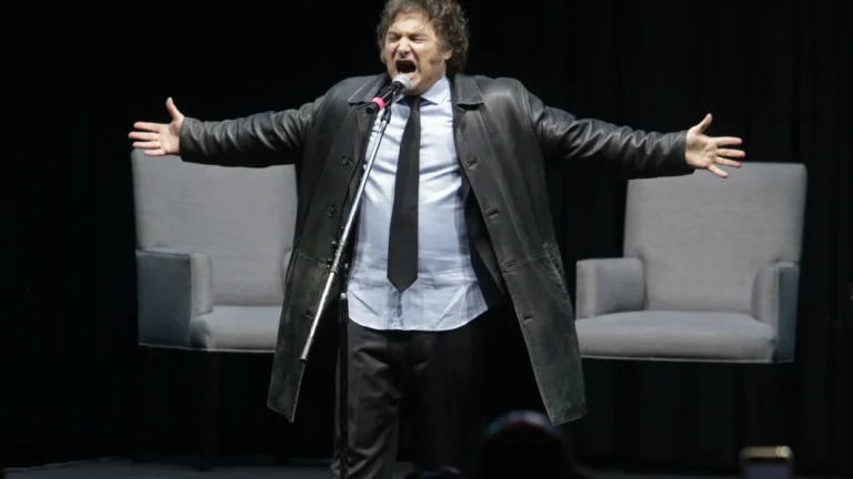 Javier Milei protagonizará un show musical para presentar su nuevo libro “La construcción del milagro”