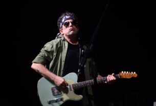 Andrés Calamaro celebra los 25 años del lanzamiento de «El Salmón»