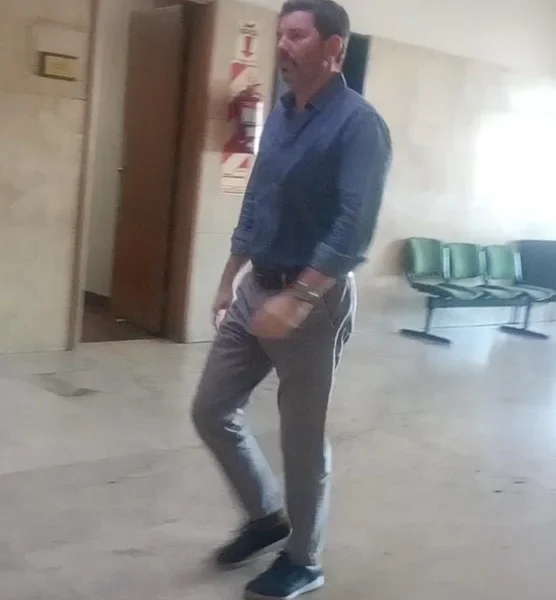 Viaje de Adorni a Punta del Este: el testigo declaró que el traslado lo pagó el periodista de la TV Pública