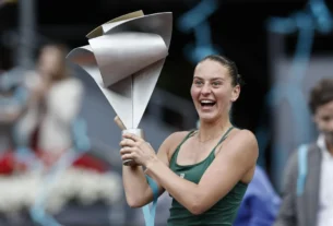 Kostyuk dio la sorpresa y se consagró campeona del Masters de Madrid al derrotar a Andreeva