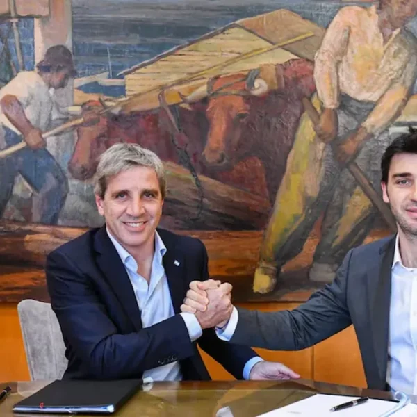 Caputo recibió al gobernador de Chubut y a una petrolera que invertirá otro US$ 680 millones