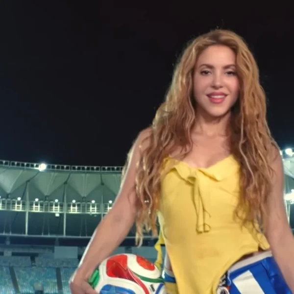 De la ayuda de su hijo en el videoclip de Dai Dai a los dos premios AMA ‘s: Shakira en el mejor momento